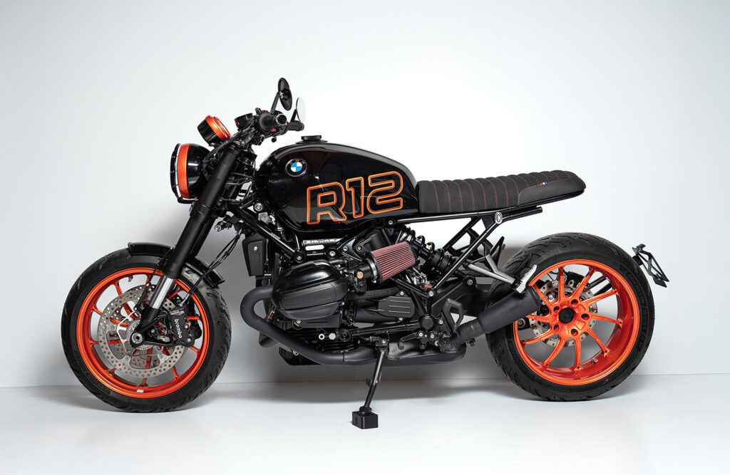 FRENCH ACCENT: BMW R12 by FCR Original.