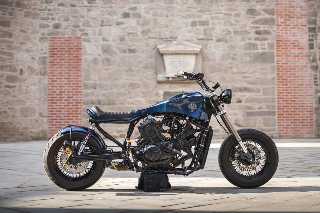 LONG & LOW: Honda Varadero by JM Customs.