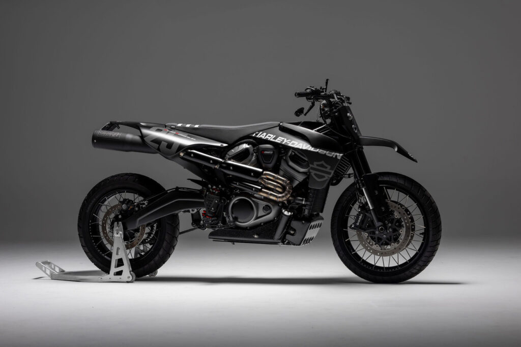 SUPER-SCRAMBLER: Harley Pan America by Black Cycles.