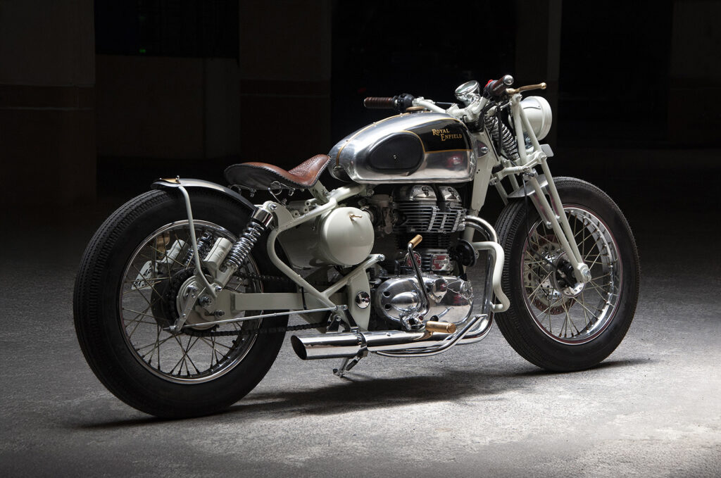 SHIBUSA: Royal Enfield Classic 350 by Eimor Customs.