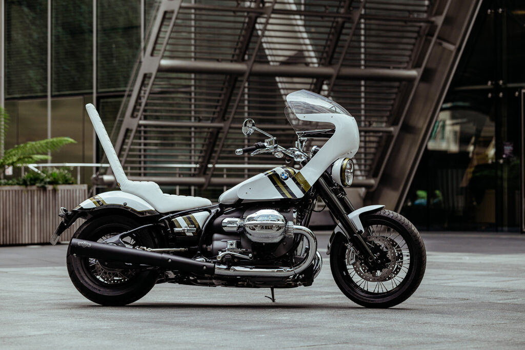 WORLD’S BIGGEST BOSOZOKO? BMW R18 by Untitled Motorcycles.